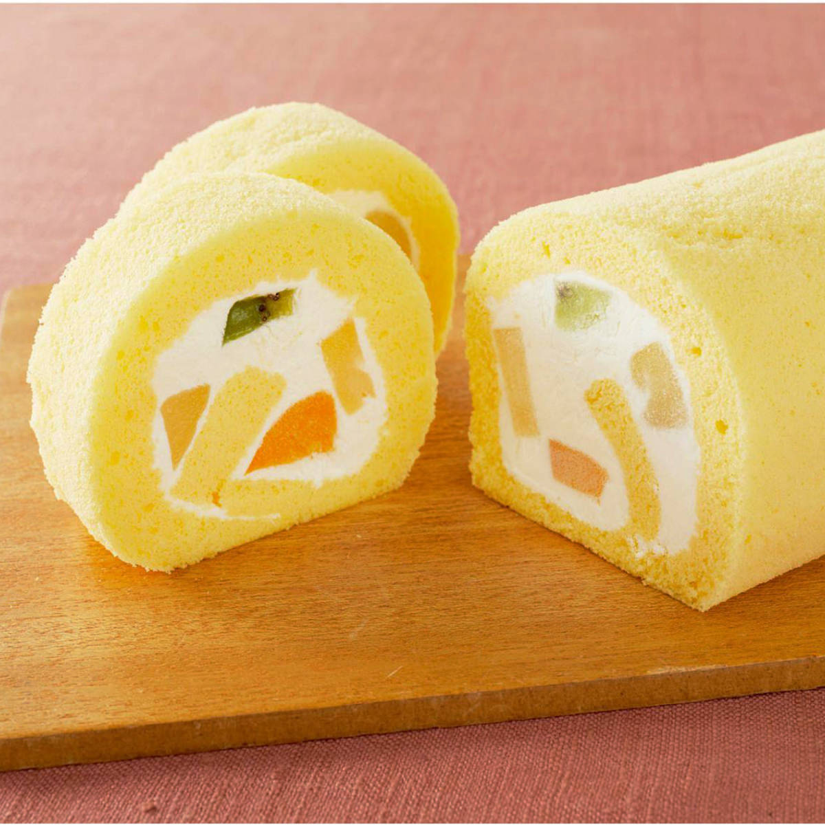 佐渡地鶏ひげ卵のフルーツロール 2箱 〔18cm×2〕 ロールケーキ 洋菓子 新潟 嶋屋製菓所 しまや