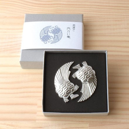 錫箸置き 向かい亀 〔20g(幅5.1×奥行3×高さ1cm)×2〕 箸置き カトラリー 竹中銅器