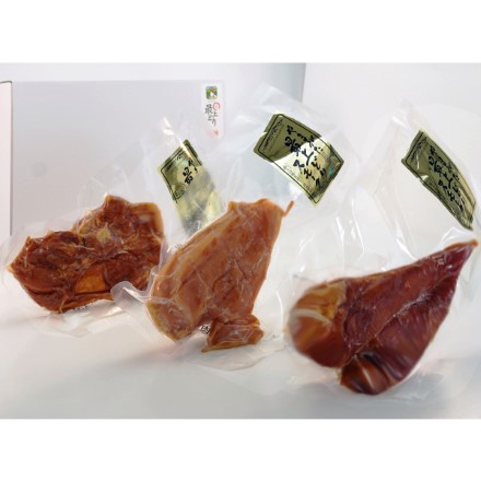 最上どりスモークセット 〔モモ肉(タレ)・ムネ肉(タレ)・ムネ肉(塩)各250g〕