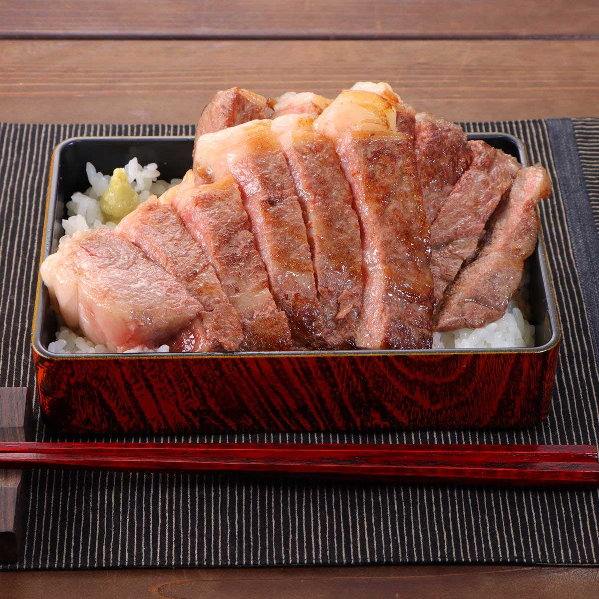 宮崎牛 厚切りステーキ AF-90 〔300g〕 牛肉