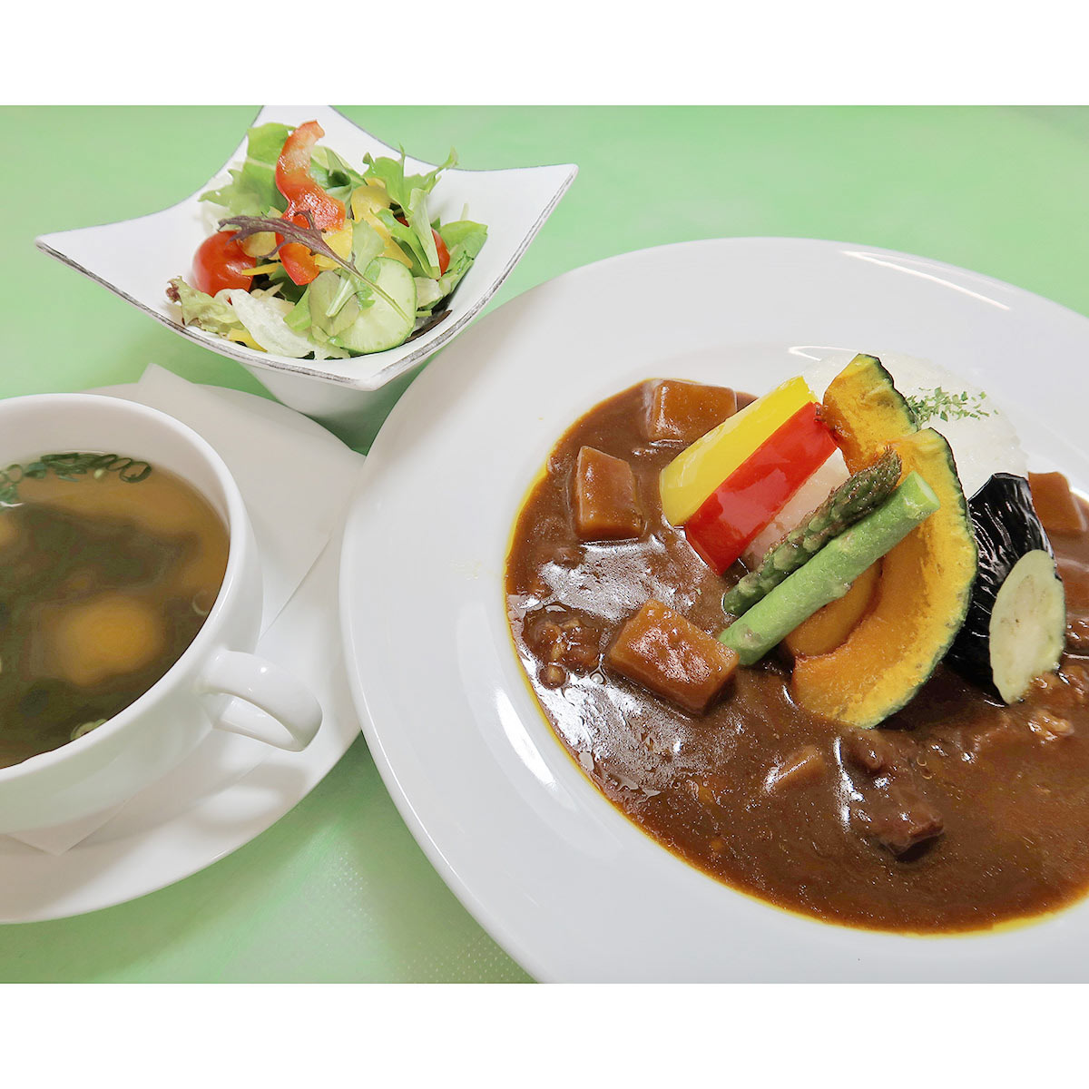 きたかみ牛 牛すじカレー 10個セット 〔200g×10〕 レトルトカレー 惣菜