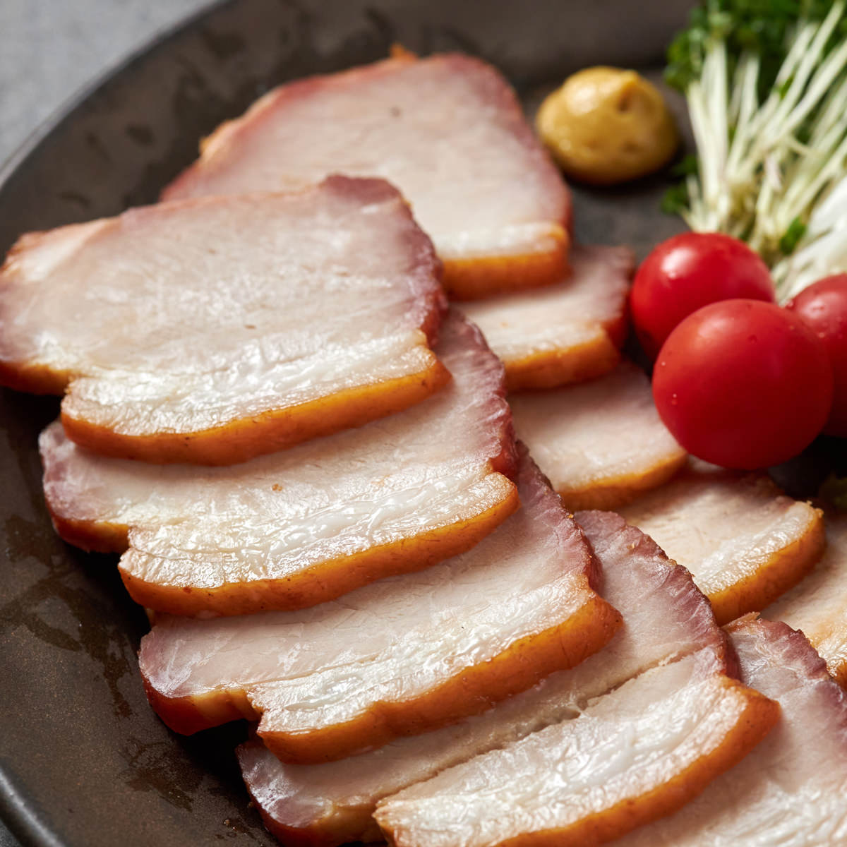 神戸 新生公司の手造り焼豚 〔500g〕 焼豚 惣菜