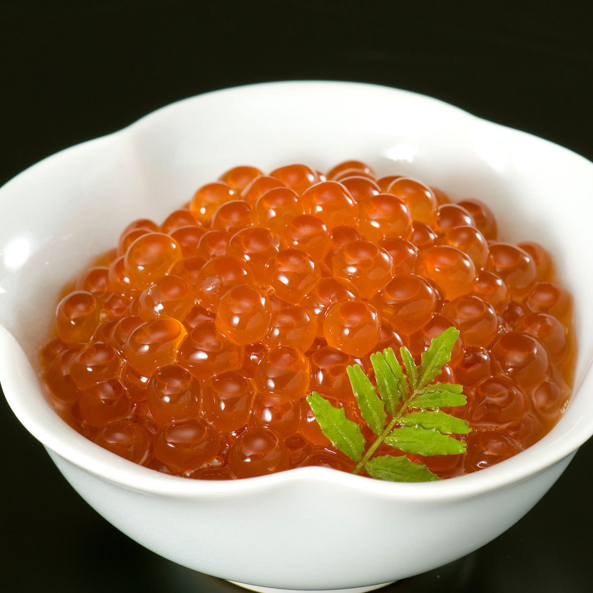 いくら 北海道産 いくらしょうゆ漬け 〔120g〕 醤油漬け