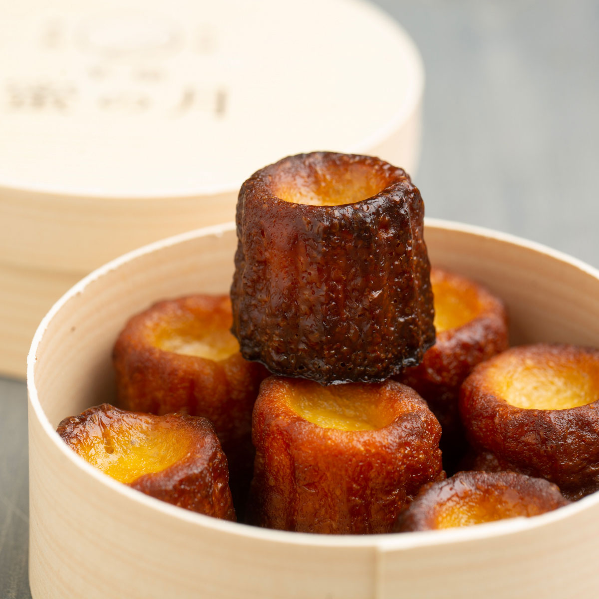 芋屋蜜の月 安納芋カヌレ 特製わっぱ入り 〔7個〕 スイーツ