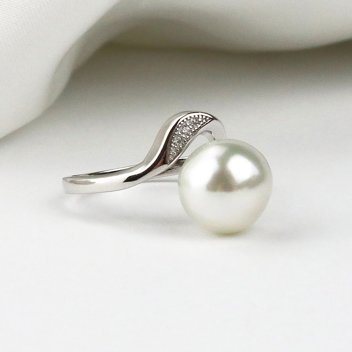 無調色 アコヤ真珠 8.0mmUP セミバロック リング ケース付 〔サイズ：フリー（#10～15程度）〕 指輪 パール