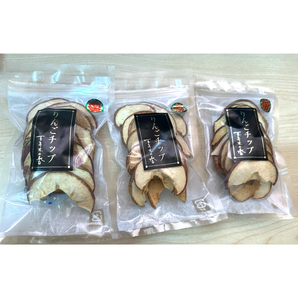 りんごチップ 百年木の香 青森県産サンふじ 一口サイズ 〔35g×3〕 りんご