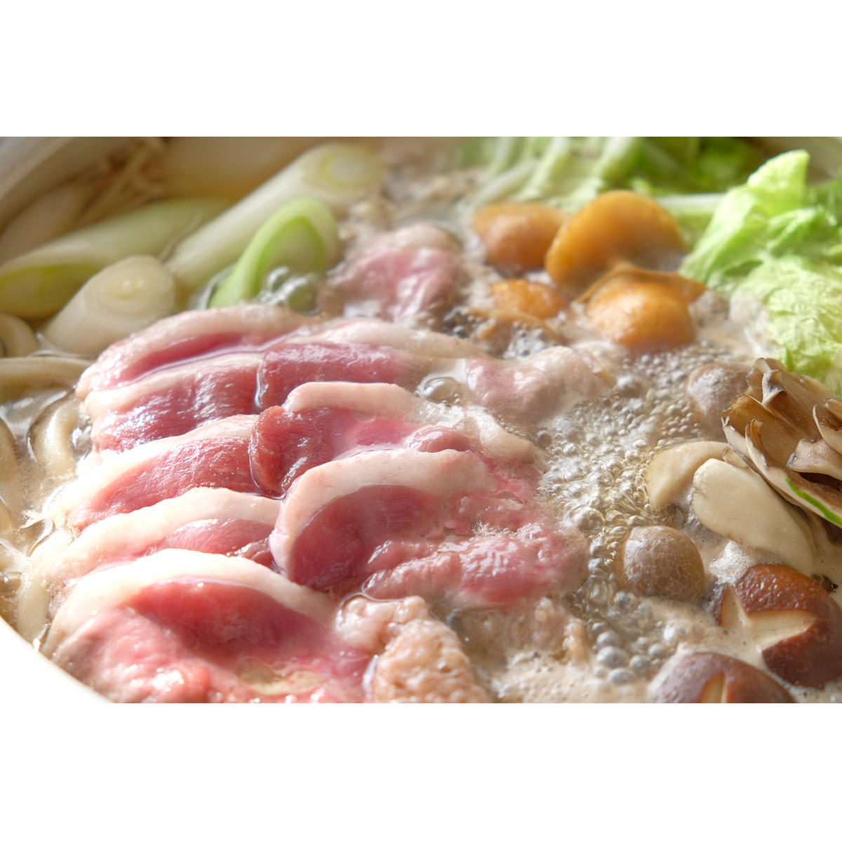 但馬鴨 鴨鍋 3～4人前 詰め合わせ 〔鴨肉スライス100g×2、鴨つくね100g×2、だし1000ml、玄米うどん400g〕 鍋セット