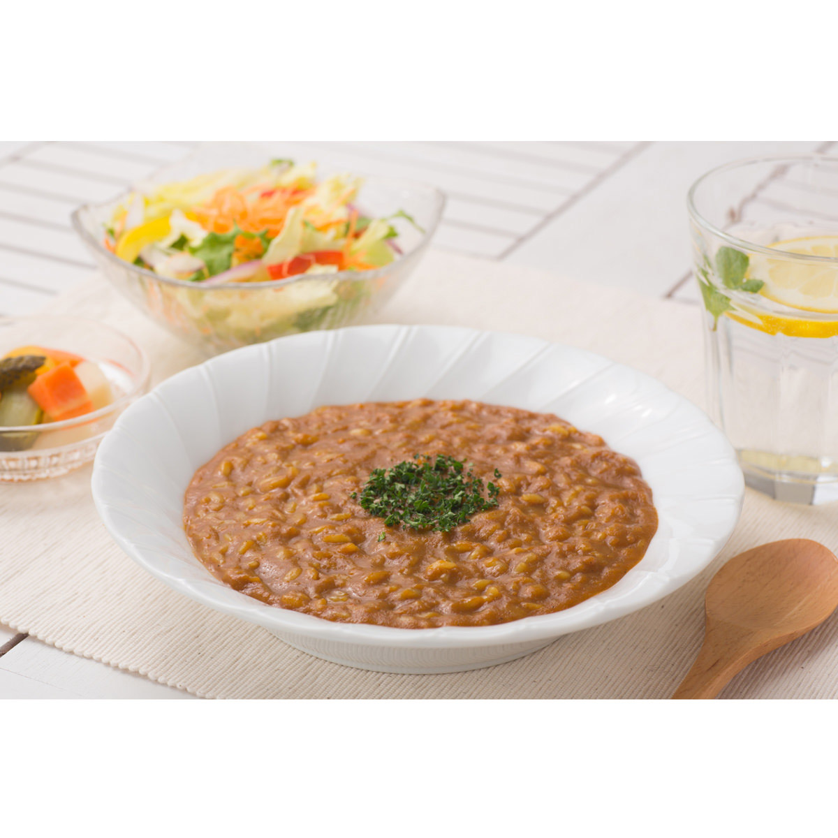 長期保存 レトルト そのまんまOKカレー 中辛 〔300g×30袋〕 レトルトカレー 常温【北海道・沖縄県・離島 配送不可】