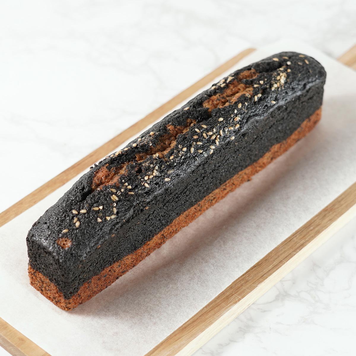 胡麻と信州味噌の和焼き菓子〔(約)220×35×高さ60ｍｍ〕パウンドケーキ