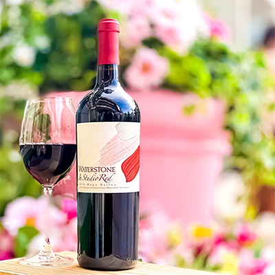 ウォーターストーン・スタジオ・レッド 2016