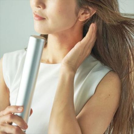 カドー ヘアドライヤーbaton ホワイト BD-S1N-WH