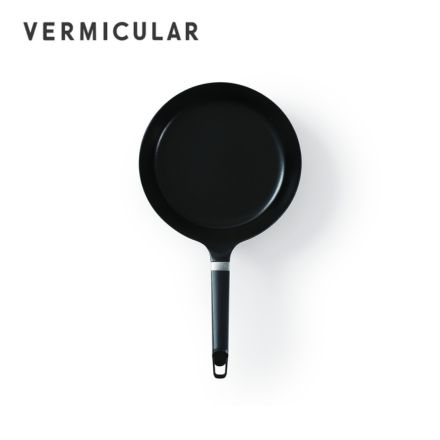 Vermicular バーミキュラ フライパン オーブンセーフスキレット 20cm FP20-MH