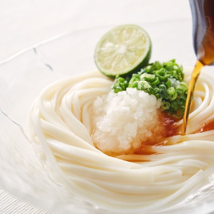 無限堂 稲庭うどん 稲庭饂飩 ギフトセット （140g×10束）（木箱入り）