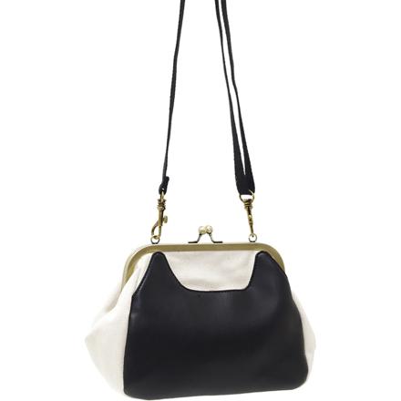 ねこ型ポケット がま口ショルダー ブラック