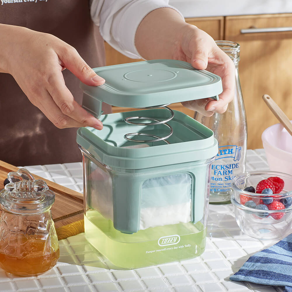 Toffy チーズのような濃厚水切りヨーグルトメーカー ペールアクア K-YM2-PA