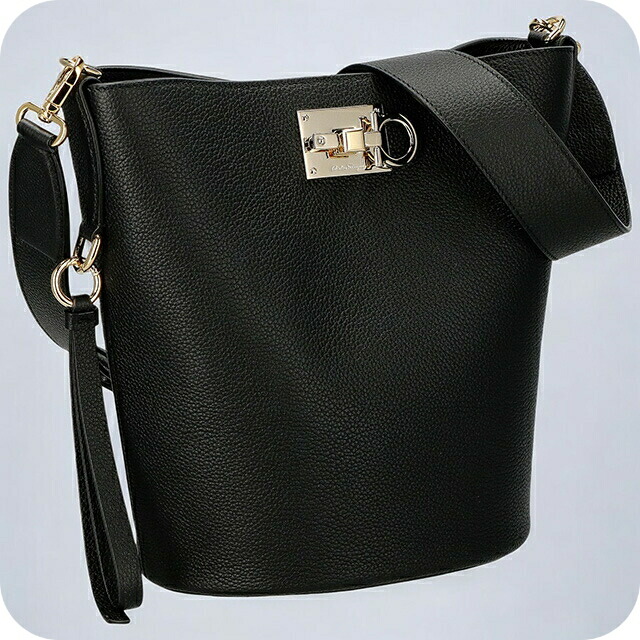 フェラガモ ショルダーバッグ レディース Ferragamo 212892CALF NER 756 787 ブラック 斜めがけ ブランド 高級 おしゃれ プレゼント 女性 実用的 かわいい