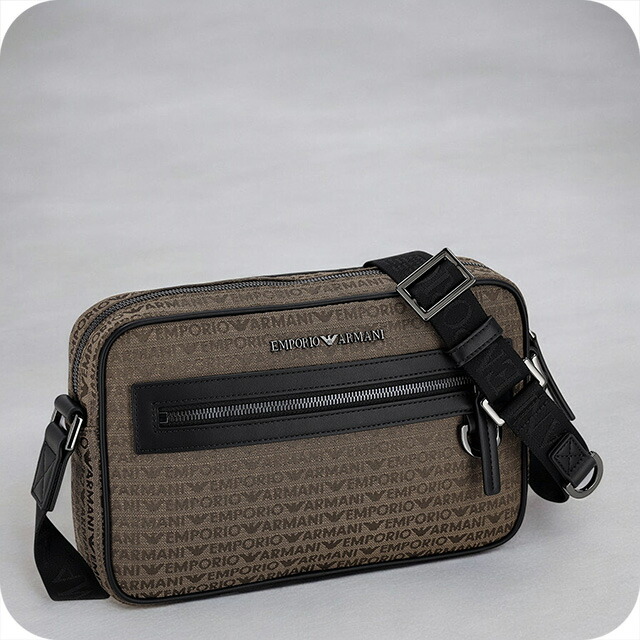 エンポリオ・アルマーニ ショルダーバッグ メンズ EMPORIO ARMANI EM001210-AF13823 ブラウン 斜めがけ ブランド 高級 おしゃれ プレゼント 男性 実用的 かっこいい