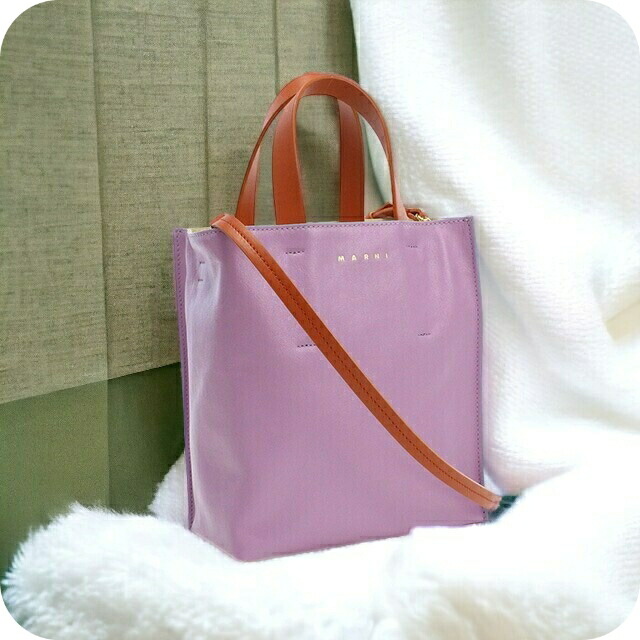 マルニ トートバッグ レディース MARNI レザー イタリア SHMP0040Q0 パープル系 ブルー系 バッグ 軽量 手提げ ブランド 高級 おしゃれ プレゼント 女性 実用的 かわいい