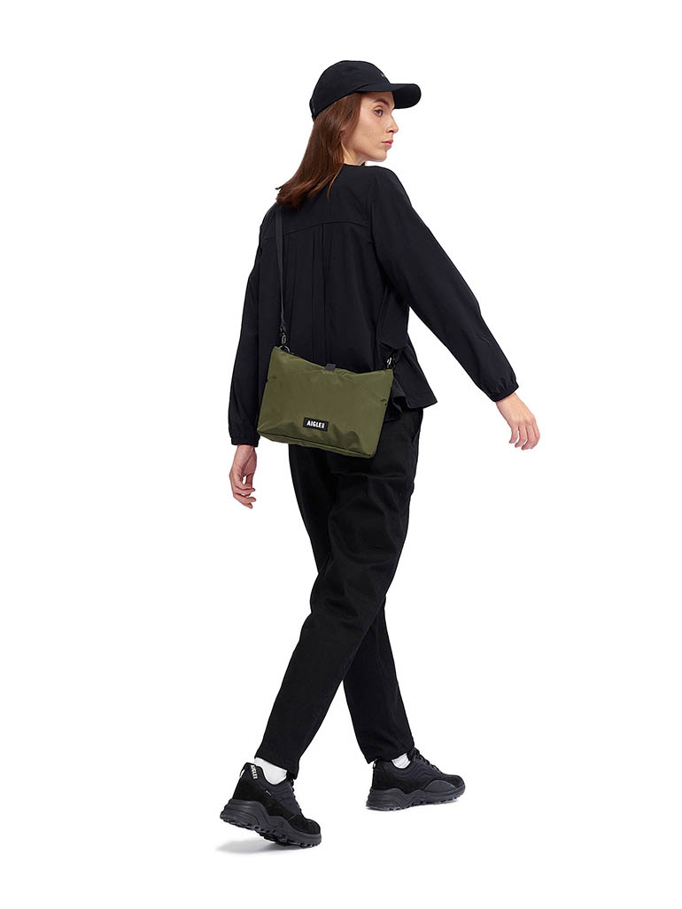 AIGLE ONHBJ55 撥水 サコッシュ ショルダーバッグ モスグリーン FREE