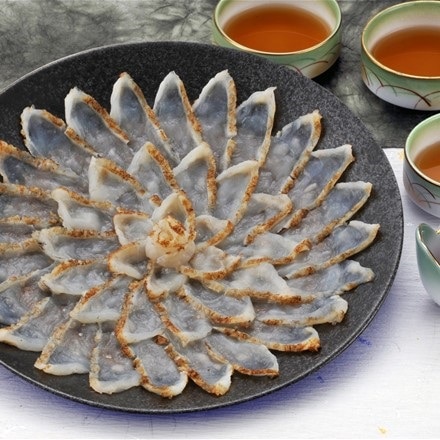 福岡 ふく太郎本部 山口県萩産活〆 まふく炙り刺身 80g