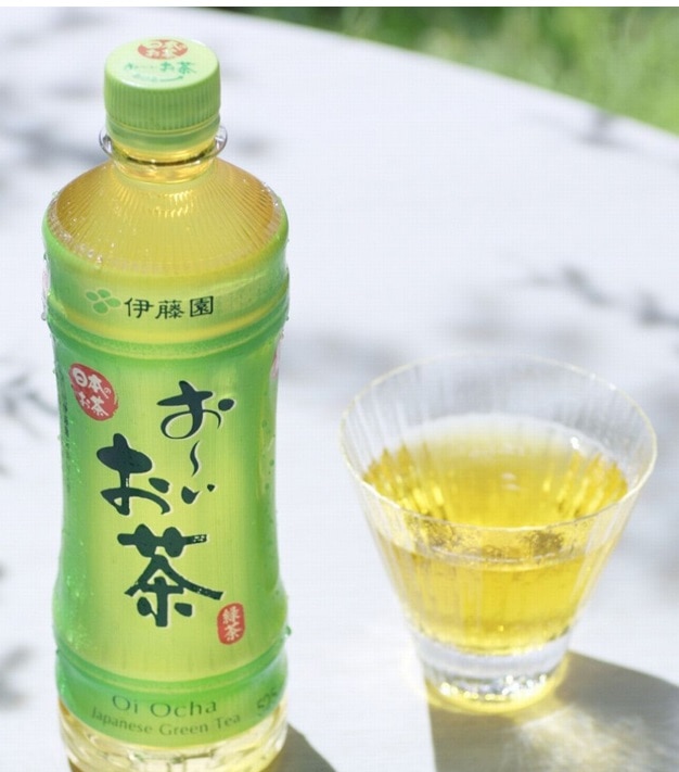 伊藤園 おーいお茶 緑茶 600ml 24本入｜永久不滅ポイント・UCポイント交換の「STOREE SAISON（ストーリー セゾン）」