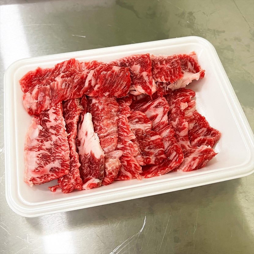 A5等級メス牛限定 神戸牛 おまかせ焼肉セット三種盛り 600g（200g×3パック） 3～5人前 カルビ・赤身ウデ/モモ・ロースなど 神戸ビーフ  黒毛和牛｜永久不滅ポイント・UCポイント交換の「STOREE SAISON（ストーリー セゾン）」