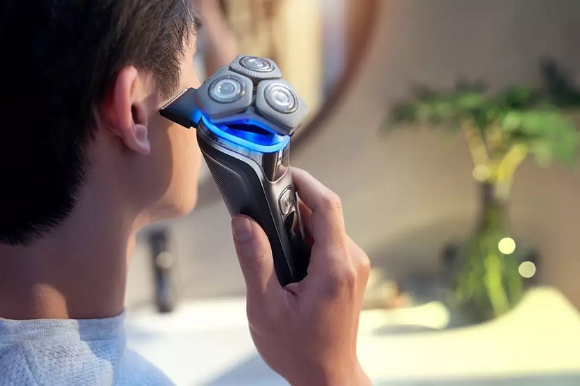 フィリップス Shaver series 9000 ウェット＆ドライ電動シェーバー